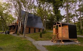 Valhalla Cabins Aframes With Hot Tubs & Sauna